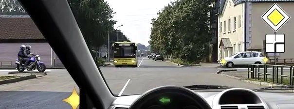 Иллюстрация к вопросу: Вы намерены повернуть налево. Кому Вы обязаны уступить дорогу?