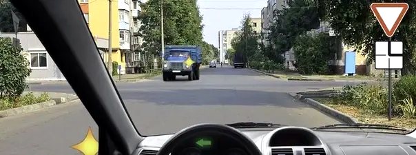 Иллюстрация к вопросу: Можете ли Вы в данной ситуации приступить к повороту налево?