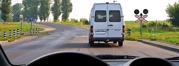 Иллюстрация к вопросу: Вы можете начать обгон: