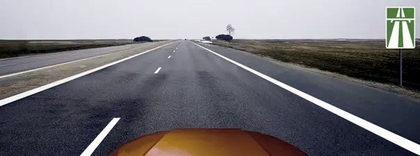 Иллюстрация к вопросу: С какой максимальной скоростью Вы имеете право продолжить движение на легковом автомобиле с прицепом?